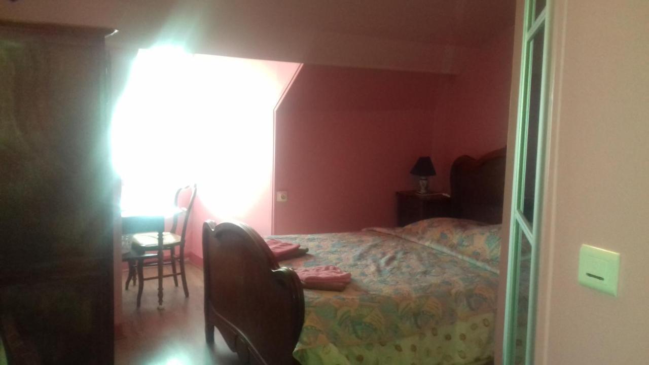 Moulins-Engilbert Auberge Du Bon Coin מראה חיצוני תמונה